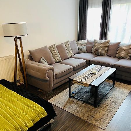 East Central London -Studio Экстерьер фото